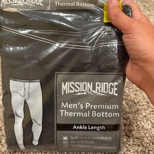 Men’s Mission Ridge black thermal bottoms size 2XL NEW